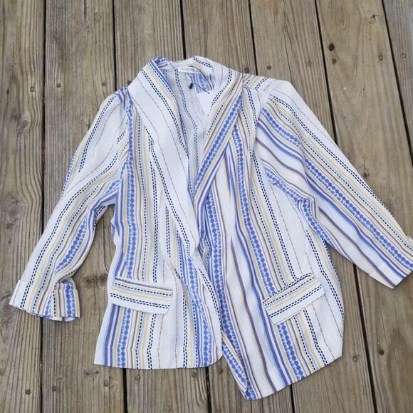 Available open front springtime blazer striped white blue medium - Picture 8 of 11